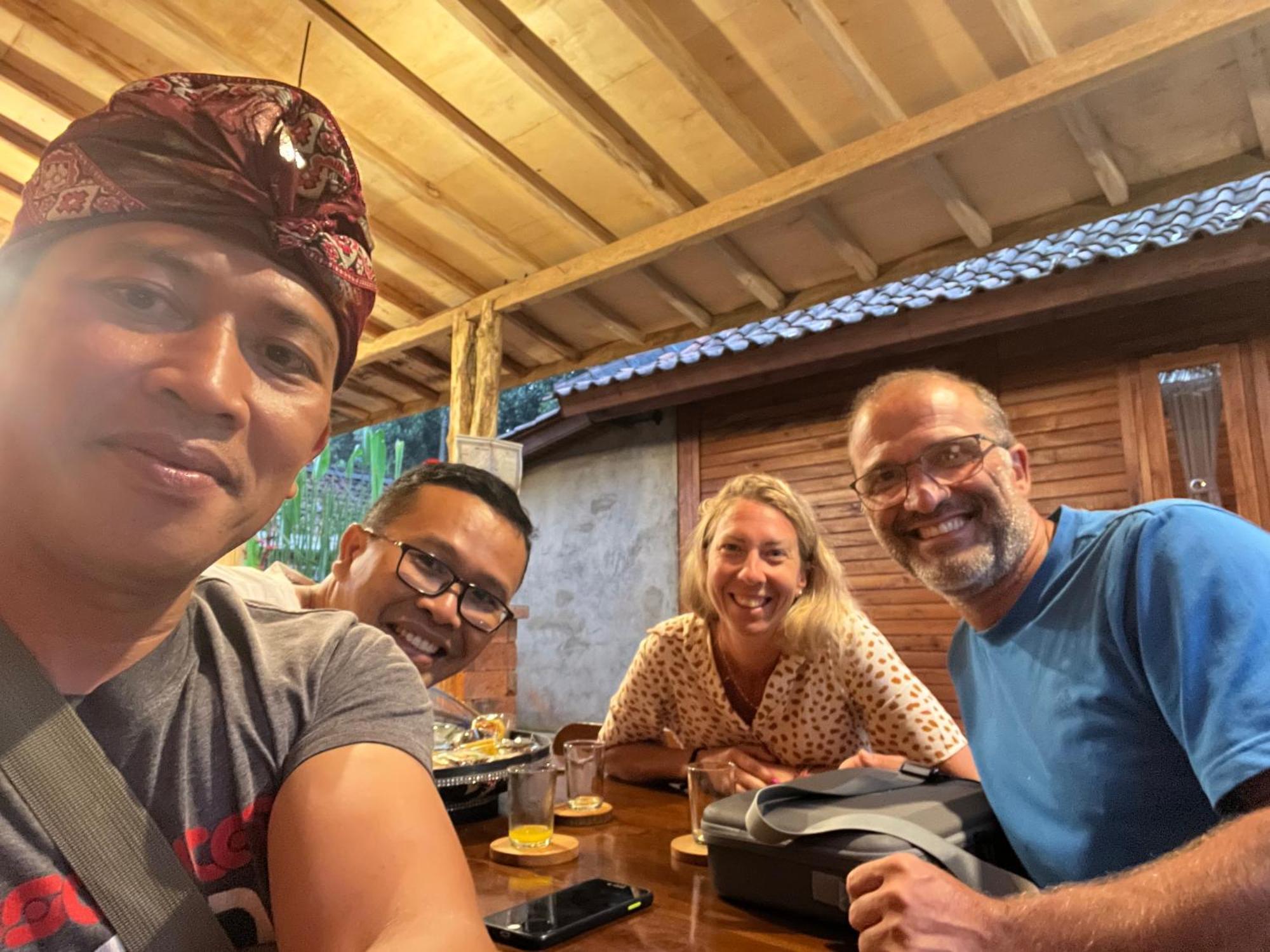 Pondok Manca Undisan Buitenkant foto