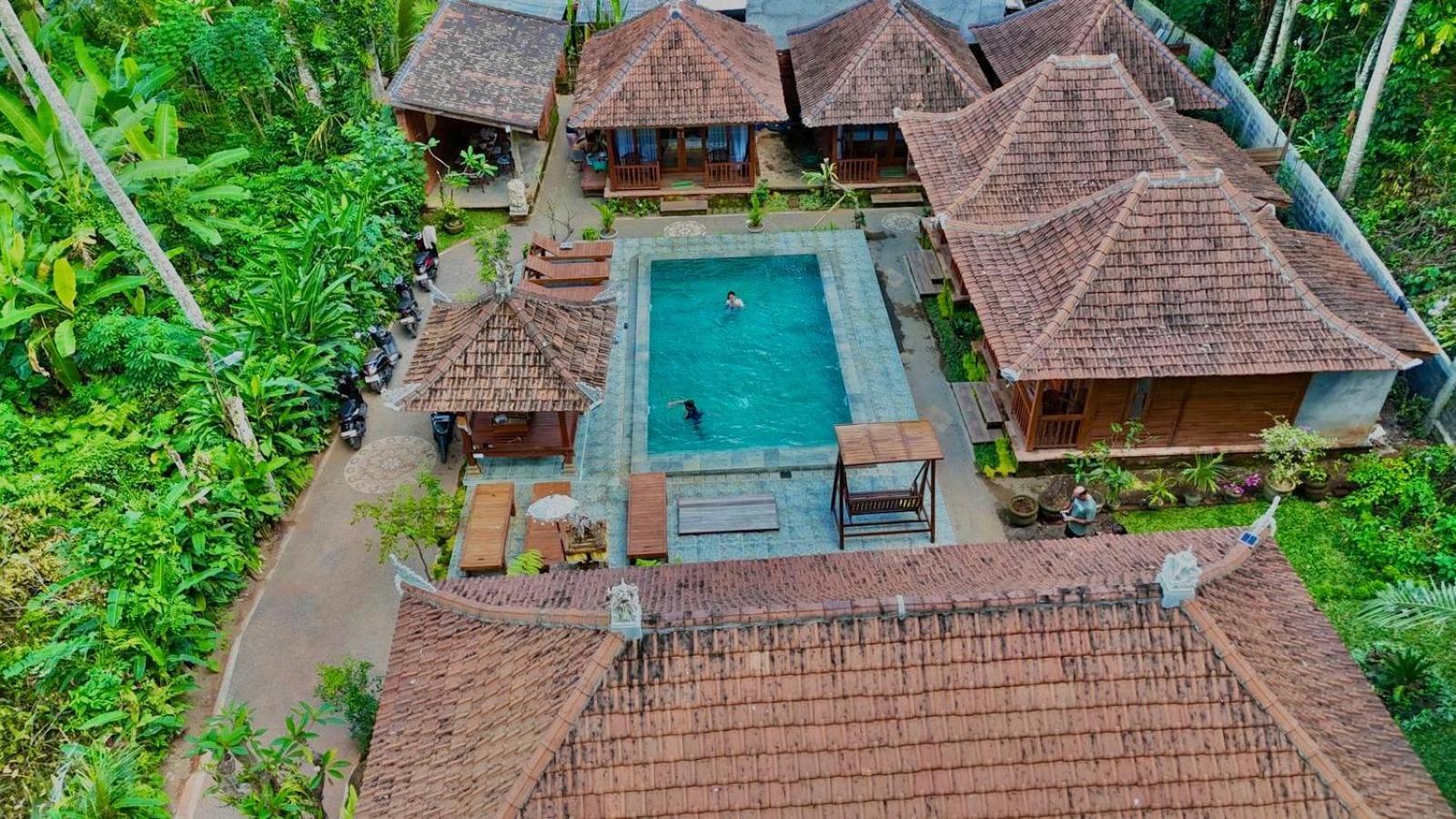 Pondok Manca Undisan Buitenkant foto