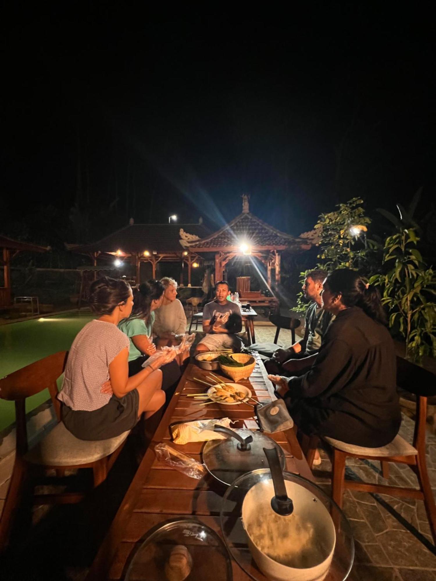 Pondok Manca Undisan Buitenkant foto