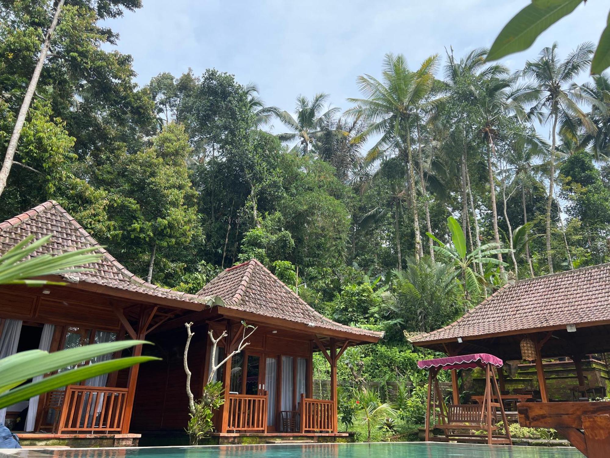 Pondok Manca Undisan Buitenkant foto